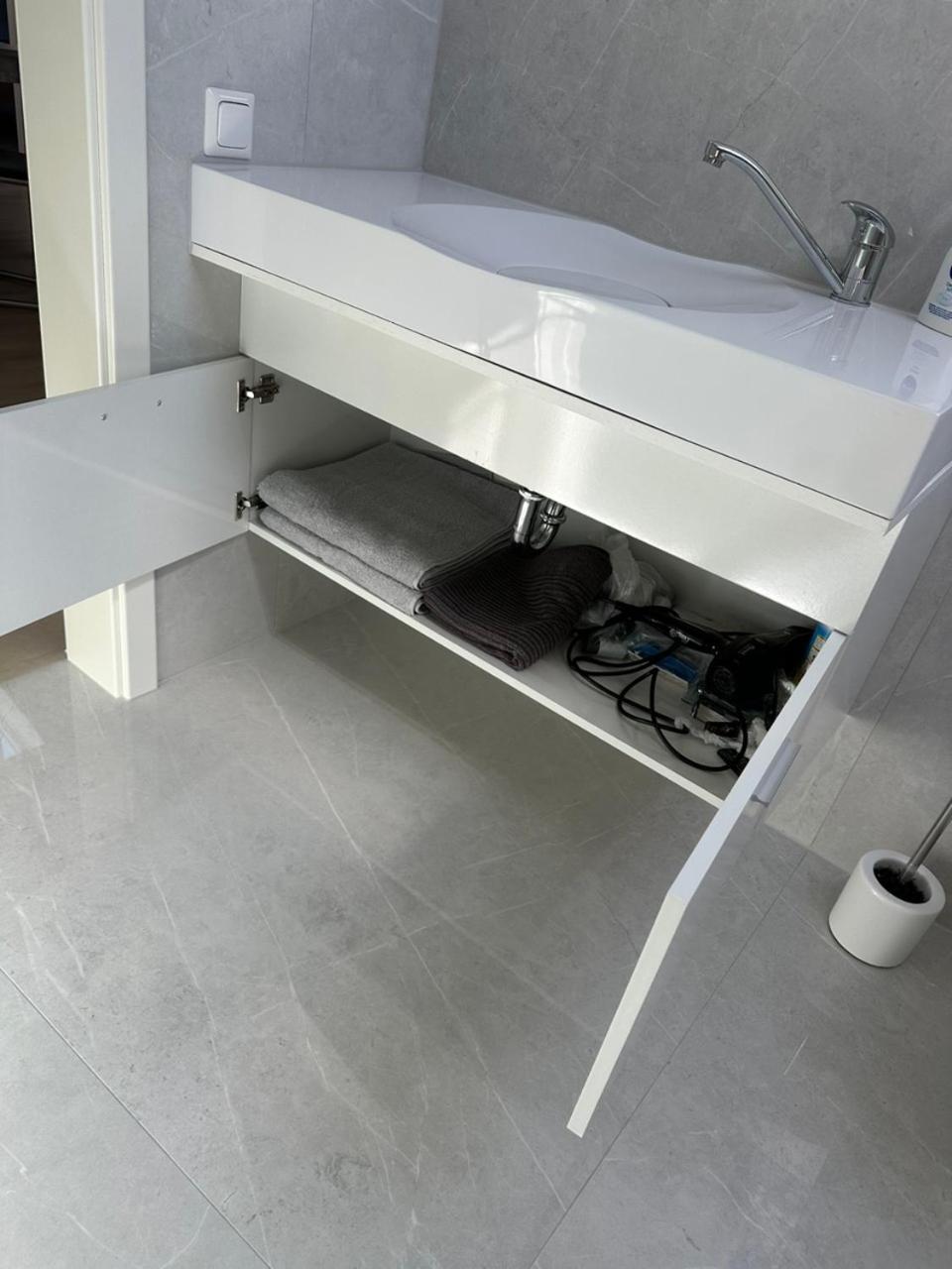 Grosse Ferienwohnung Gaestehaus Neubau Merzig 120M2 Luaran gambar