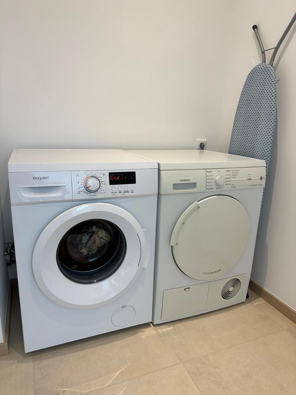 Grosse Ferienwohnung Gaestehaus Neubau Merzig 120M2 Luaran gambar