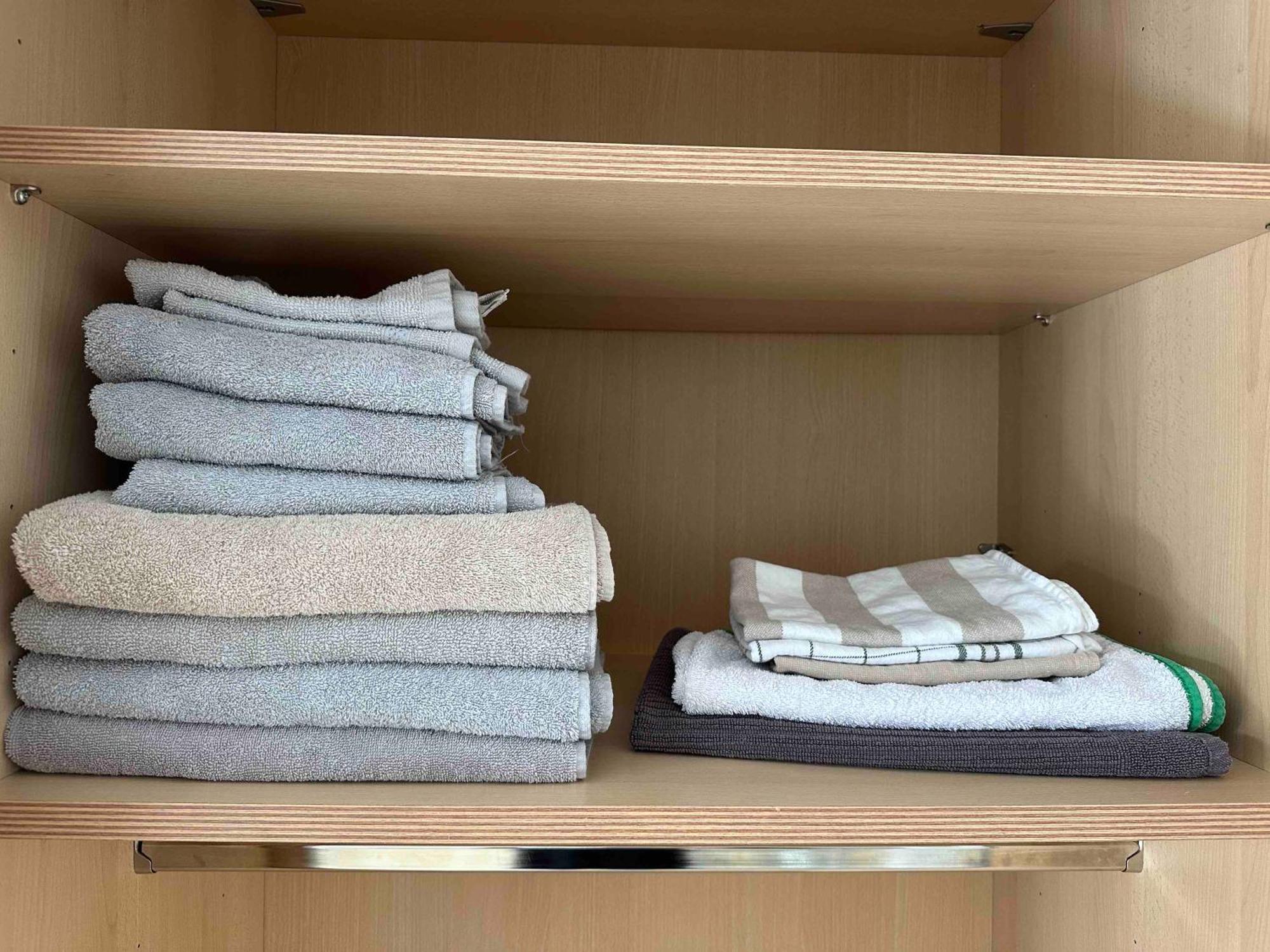 Grosse Ferienwohnung Gaestehaus Neubau Merzig 120M2 Luaran gambar